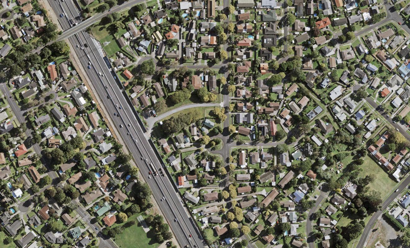 11C Kindergarten Drive, Conifer Grove, Takanini - Carousel 1
