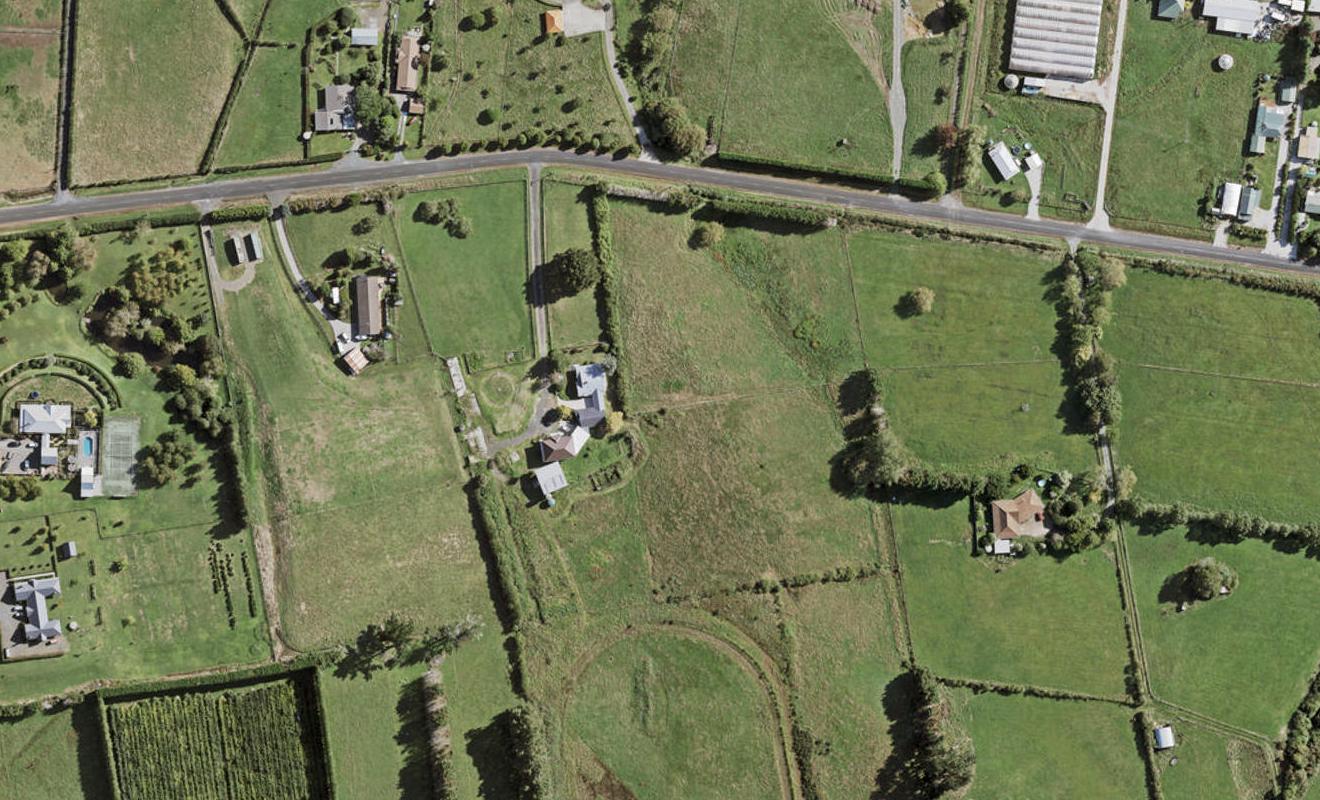 2 Wehi Drive, Karaka, Papakura - Carousel 1