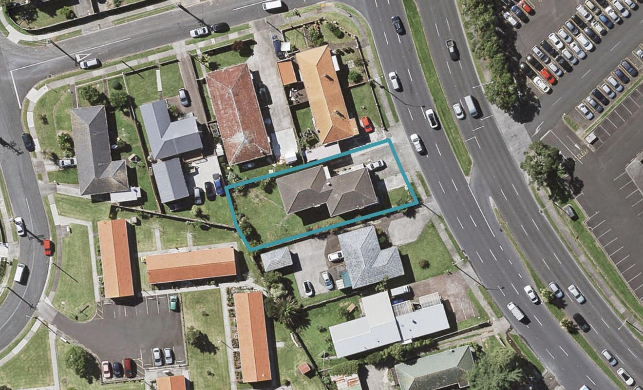 2/19 Ti Rakau Drive, Pakuranga, Auckland - Carousel 1