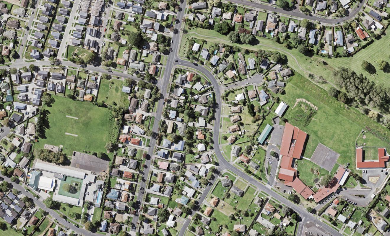 7/11 Farringdon Street, Glen Innes, Auckland - Carousel 1