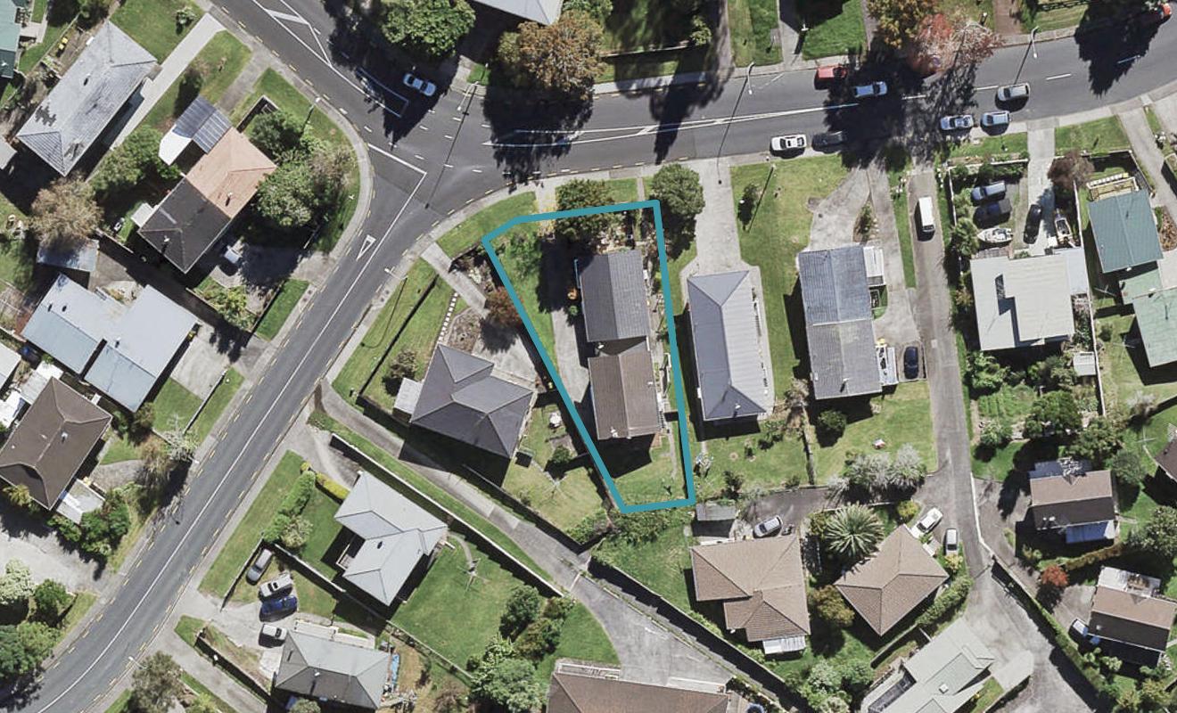 2/47 Bentley Avenue, Glenfield, Auckland - Carousel 1
