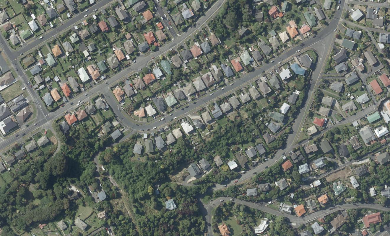 151 Easther Crescent, Kew, Dunedin - Carousel 1