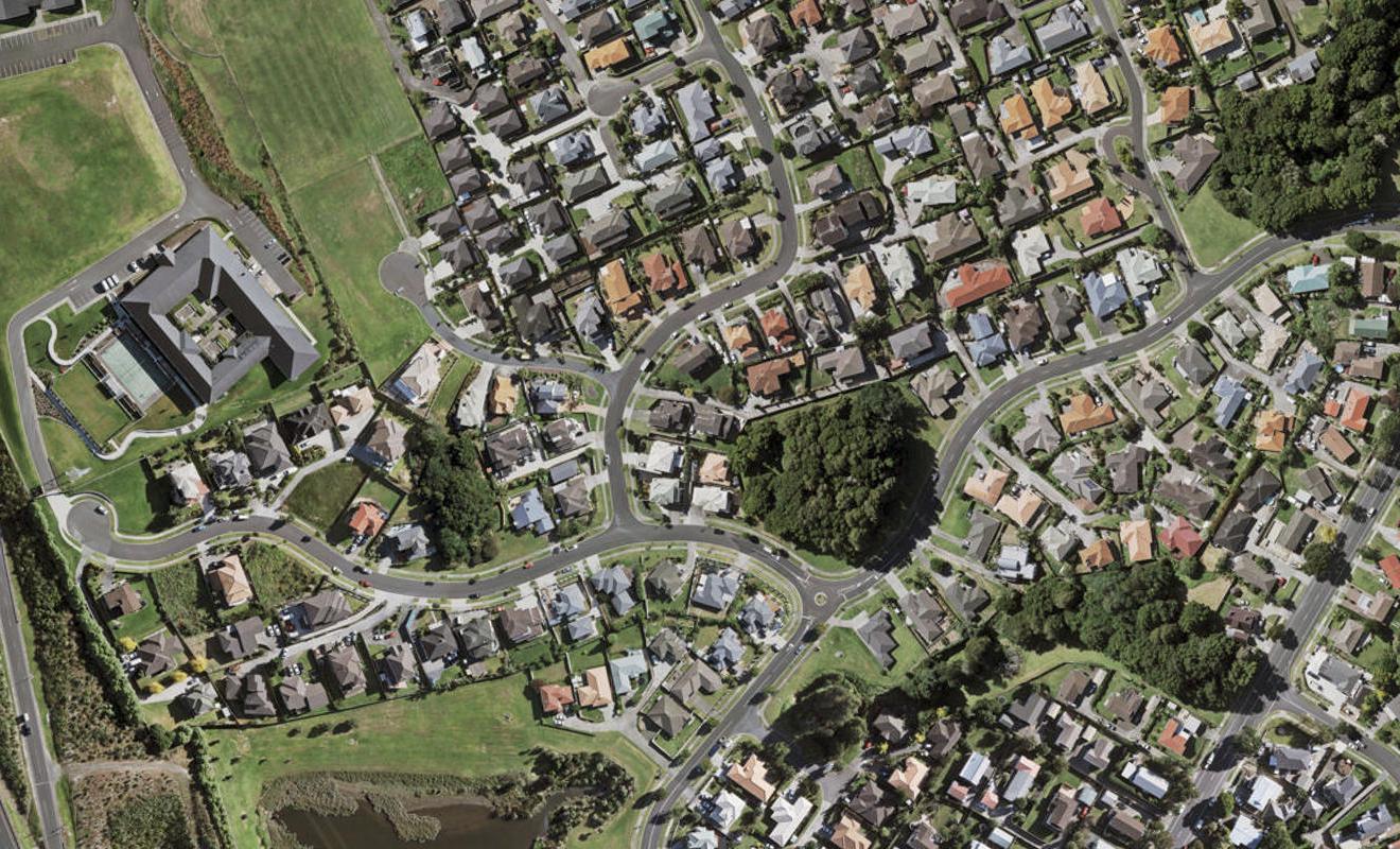 3A Chieftain Rise, Goodwood Heights, Auckland - Carousel 1