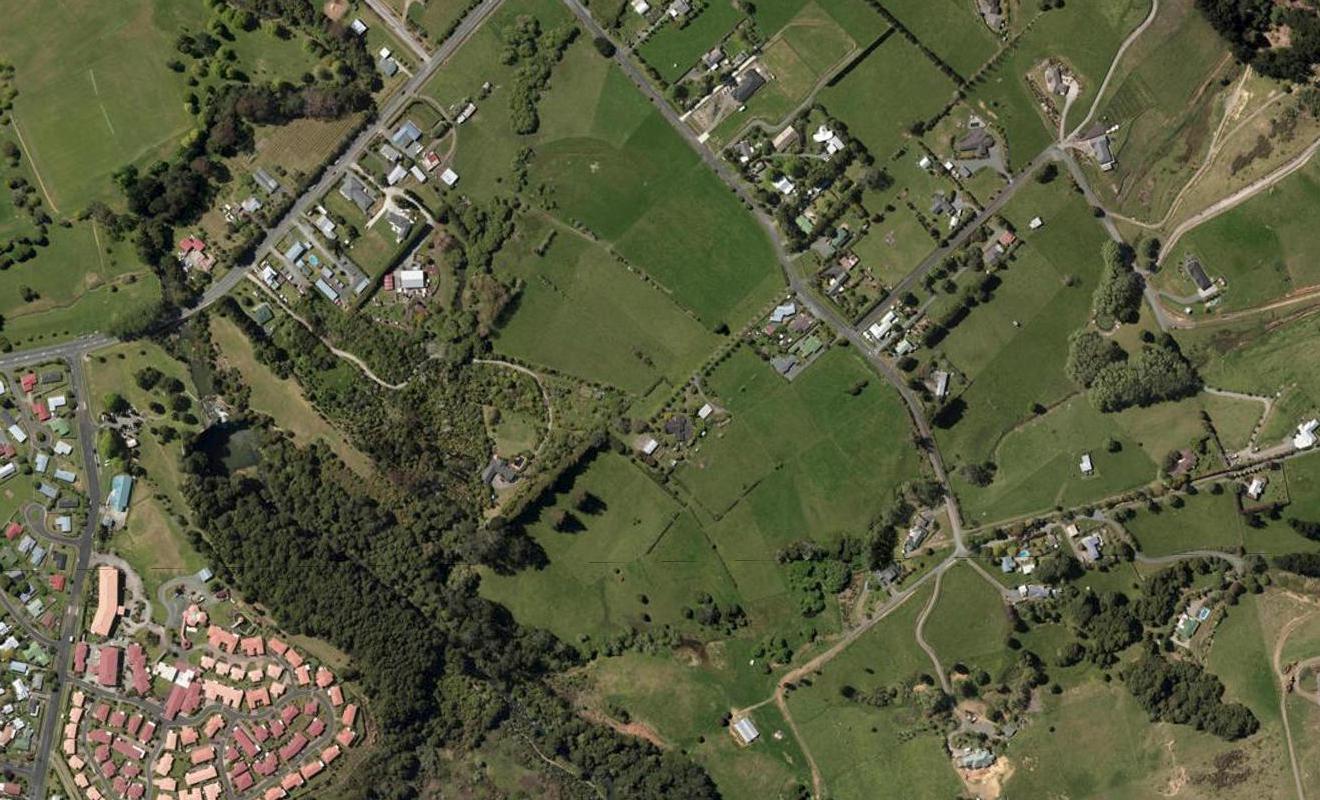 15 Crepe Myrtle Street, Glenbervie, Whangarei - Carousel 1