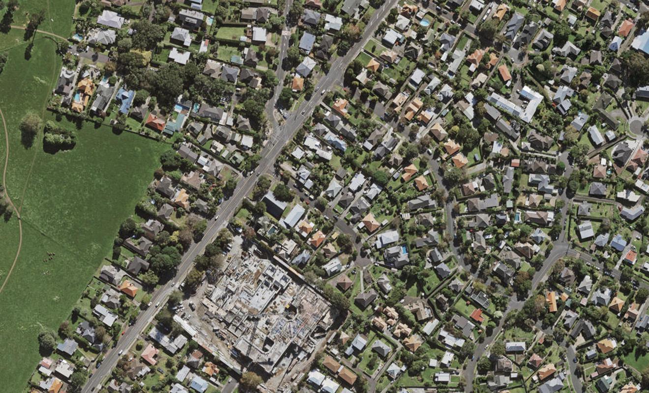 3/2 St Oswalds Road, Greenlane, Auckland - Carousel 1