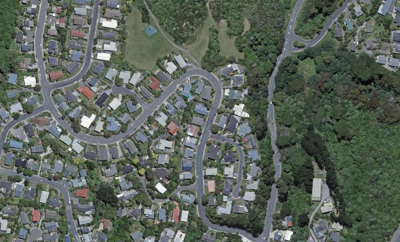 25 Churton Drive, Churton Park, Wellington - Carousel 1
