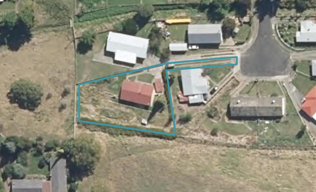 7 Kingfisher Place, Taihape - Carousel 1