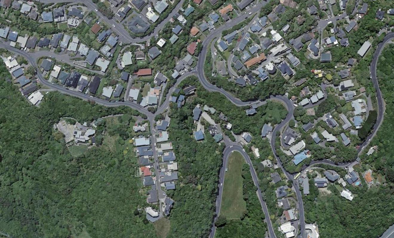 39D Onslow Road, Khandallah, Wellington - Carousel 1