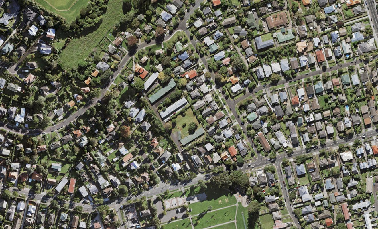 9/63B Owairaka Avenue, Mount Albert, Auckland - Carousel 1