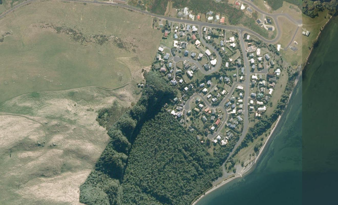 39 Hinekapi Terrace, Kuratau, Turangi - Carousel 1