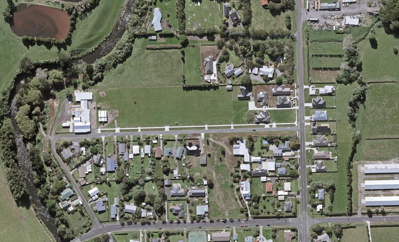 25 Smith Street, Lepperton, New Plymouth - Carousel 1
