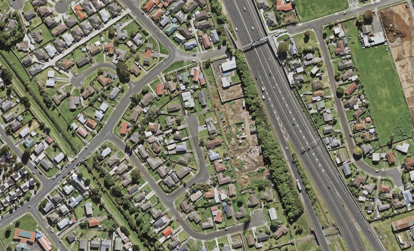 17B Welby Place, Mangere, Auckland - Carousel 1