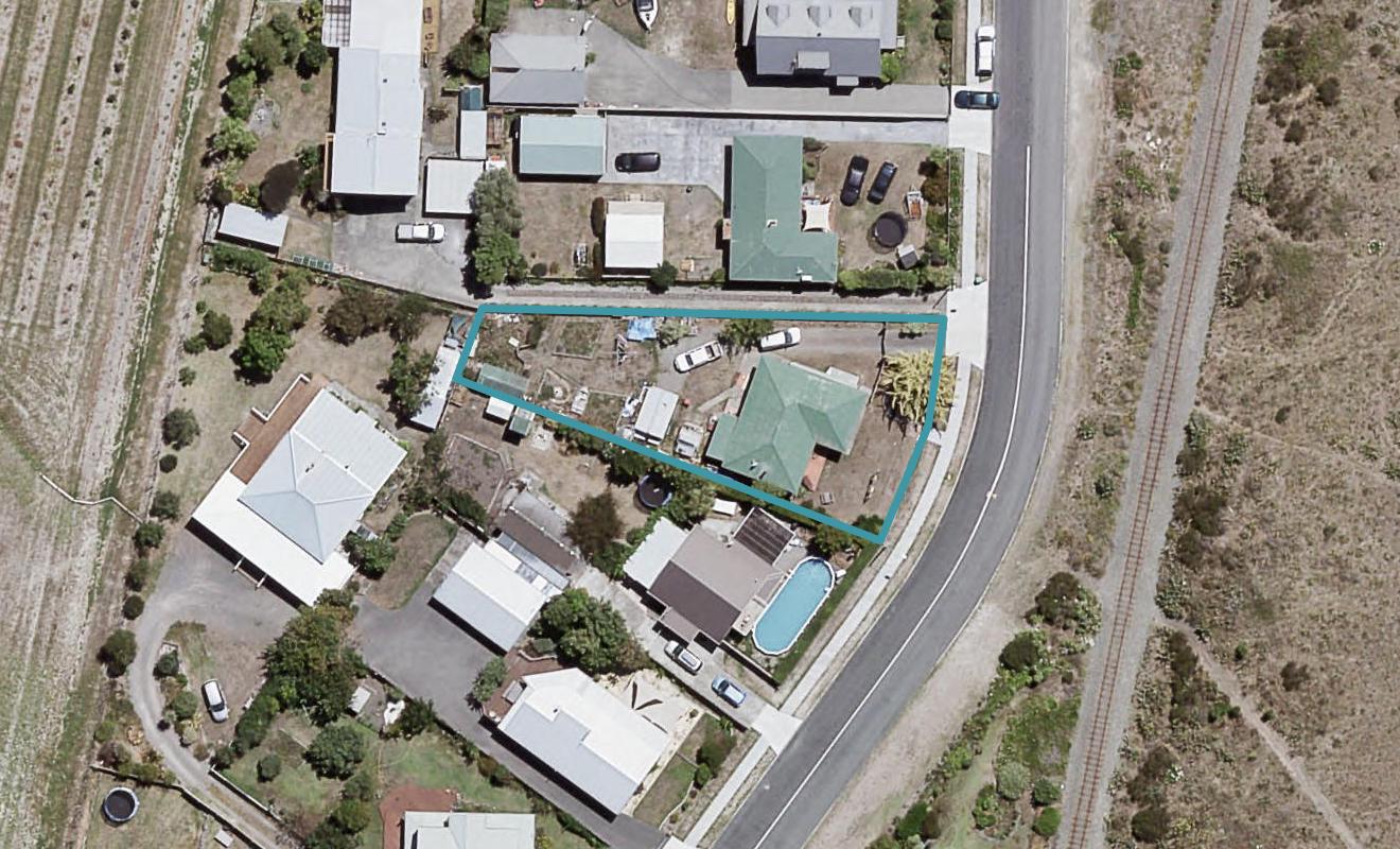 81 Rogers Road, Bay View, Napier - Carousel 1