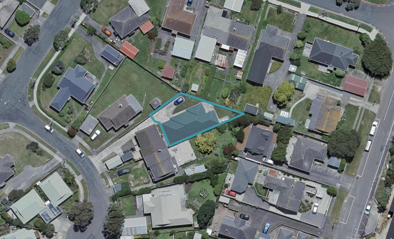 5A Rudyard Crescent, Johnsonville, Wellington - Carousel 1