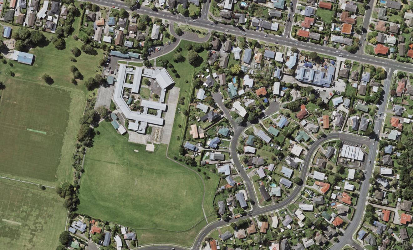 6C Rosina Place, Pakuranga, Auckland - Carousel 1