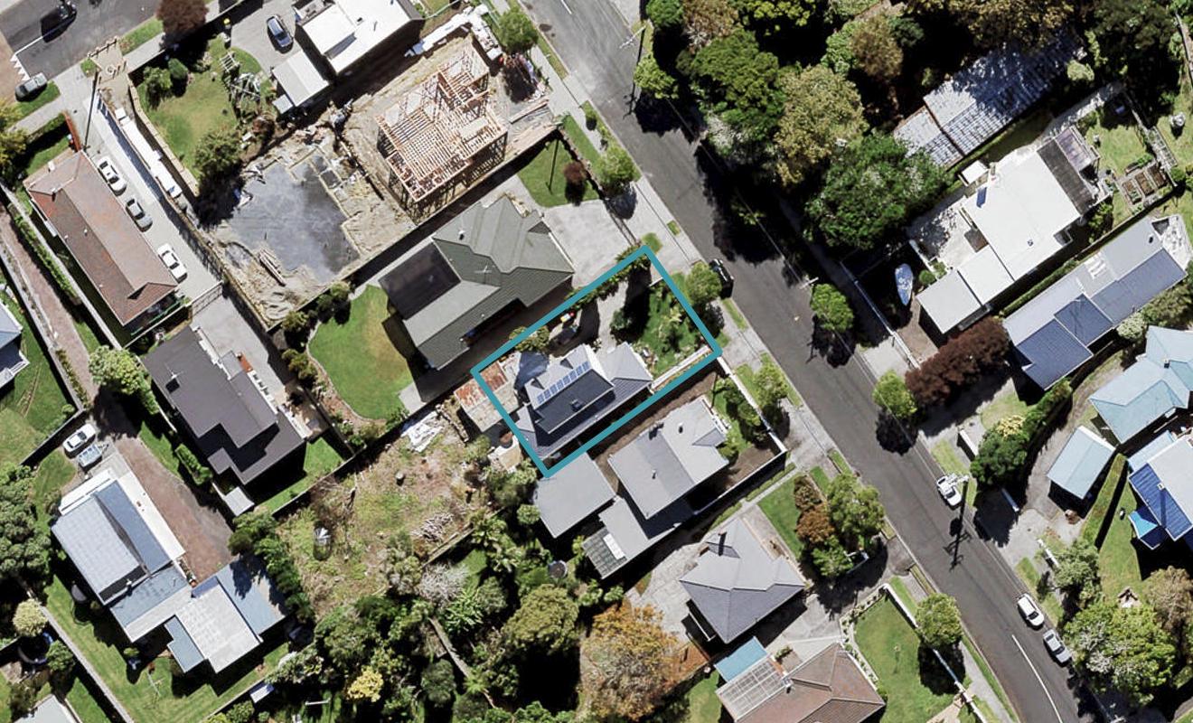 7 Mitchell Street, Blockhouse Bay, Auckland - Carousel 1