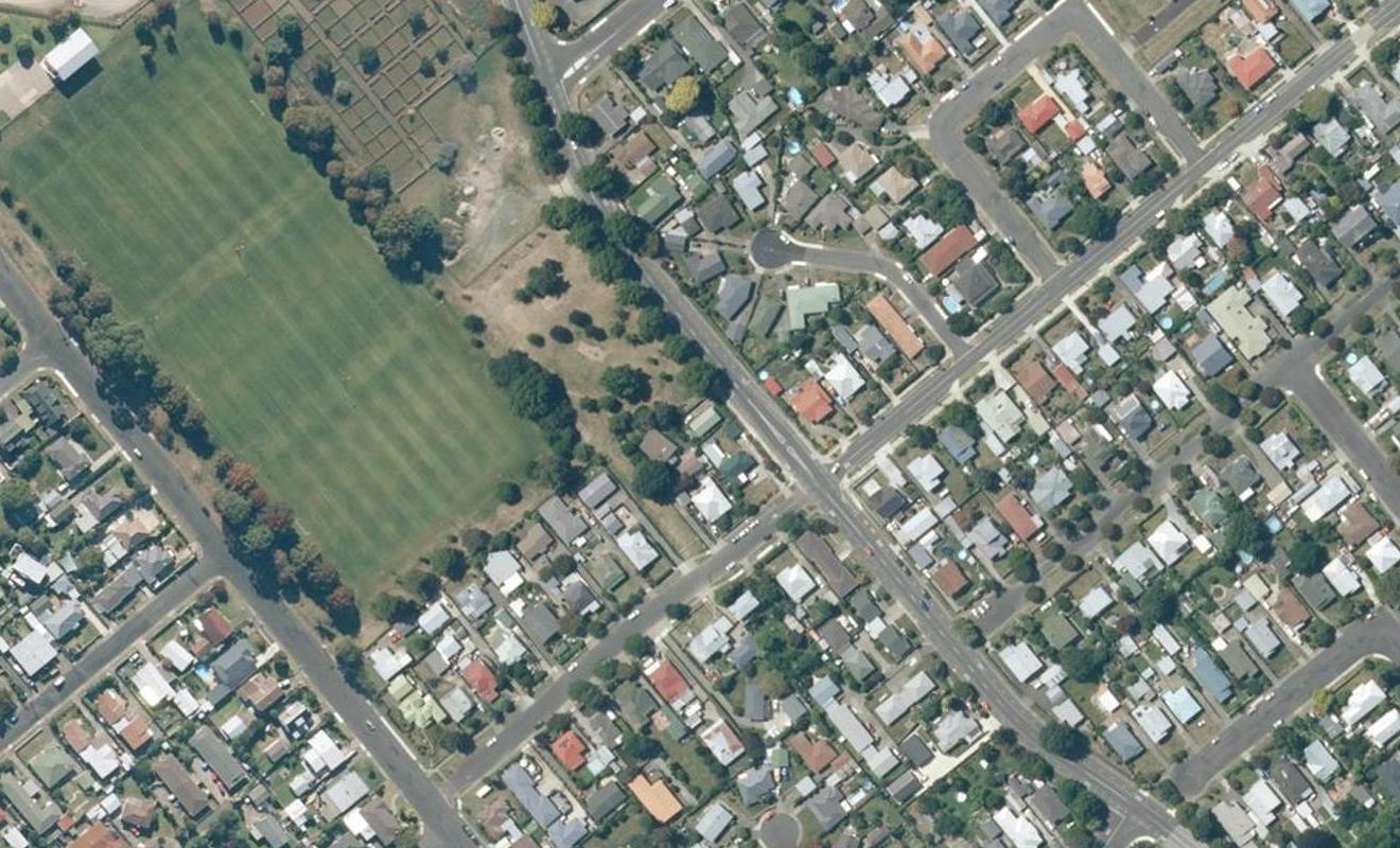 902 Southampton Street West, Saint Leonards, Hastings - Carousel 1