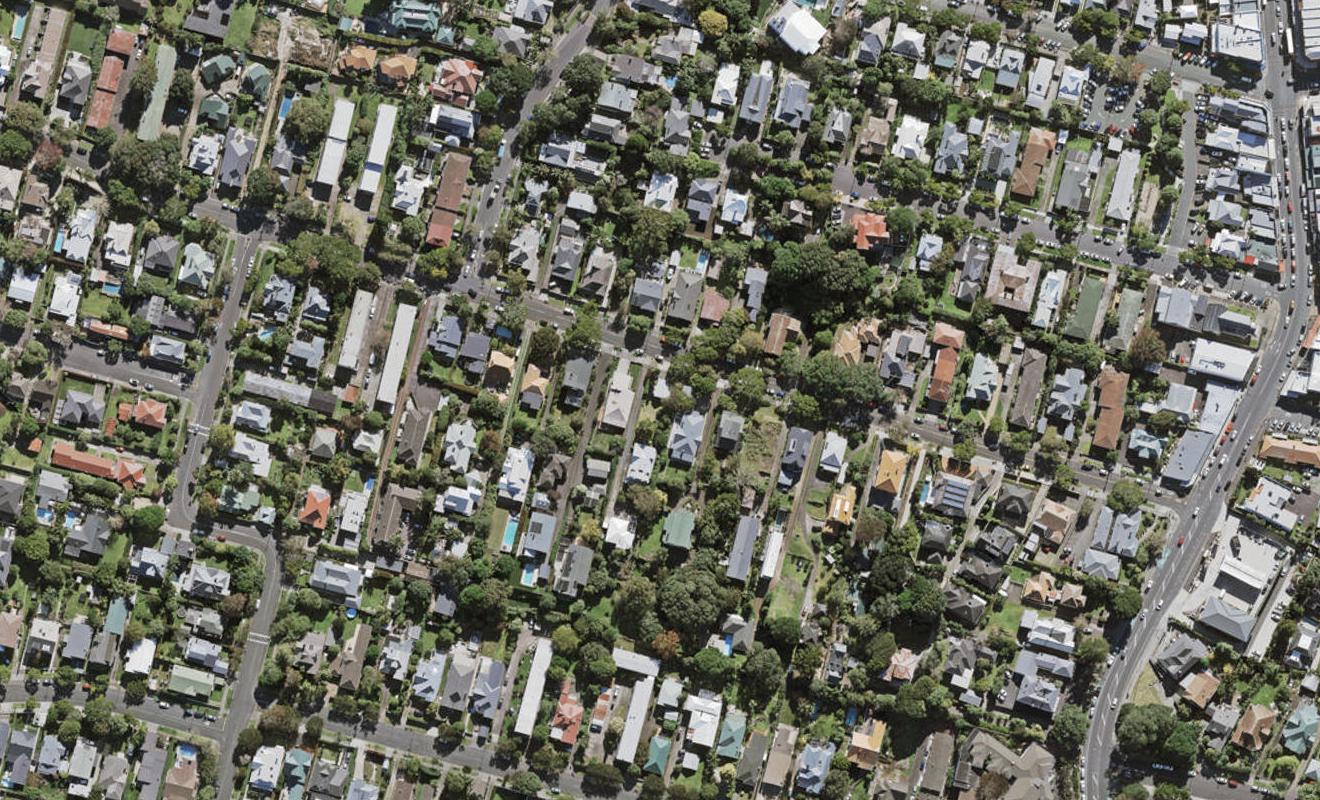 2/30 Grange Road, Mount Eden, Auckland - Carousel 1