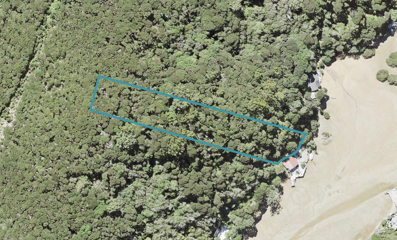 0 North Cove, Kawau Island, Kawau Island - Carousel 1