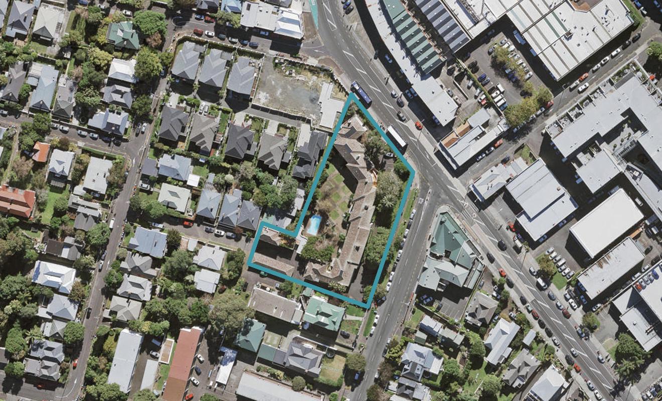16/145 Mount Eden Road, Mount Eden, Auckland - Carousel 1