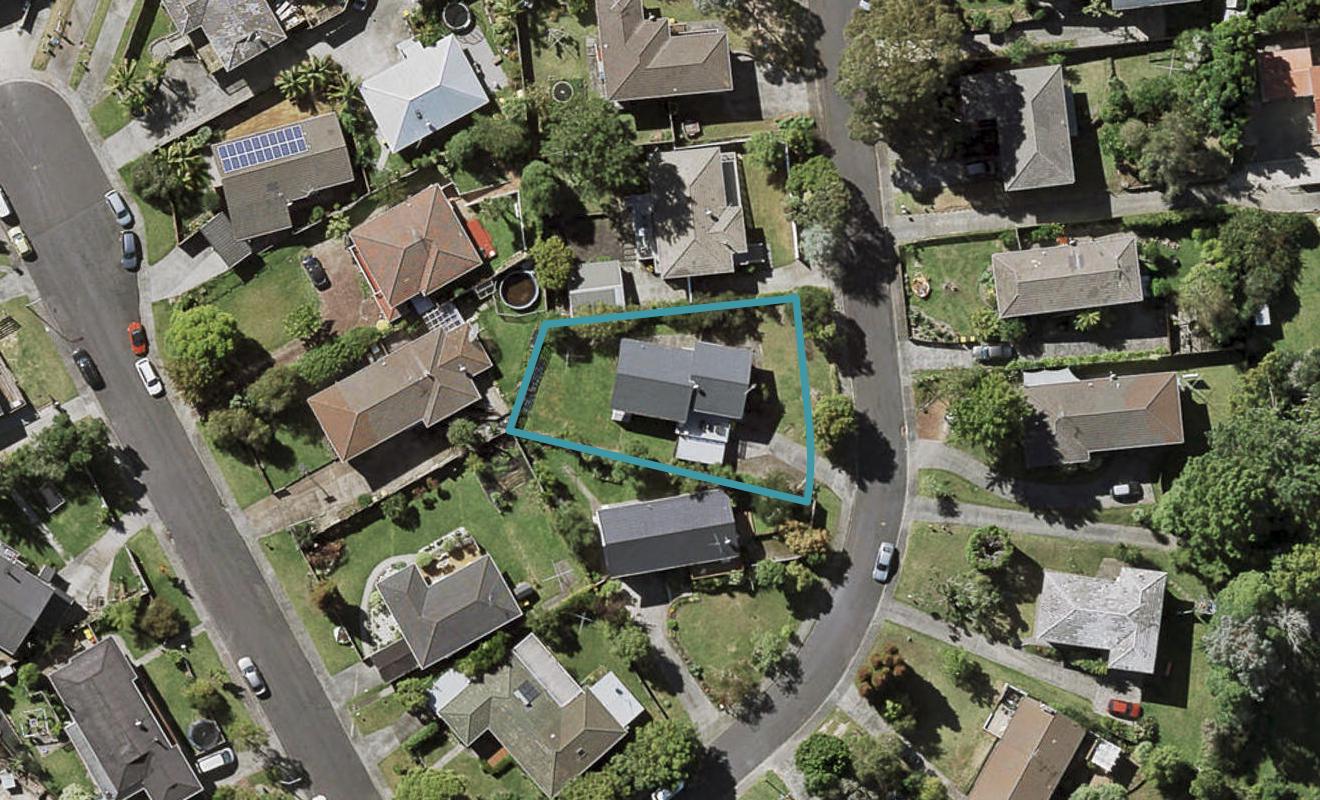 6 Kerria Place, Sunnynook, Auckland - Carousel 1