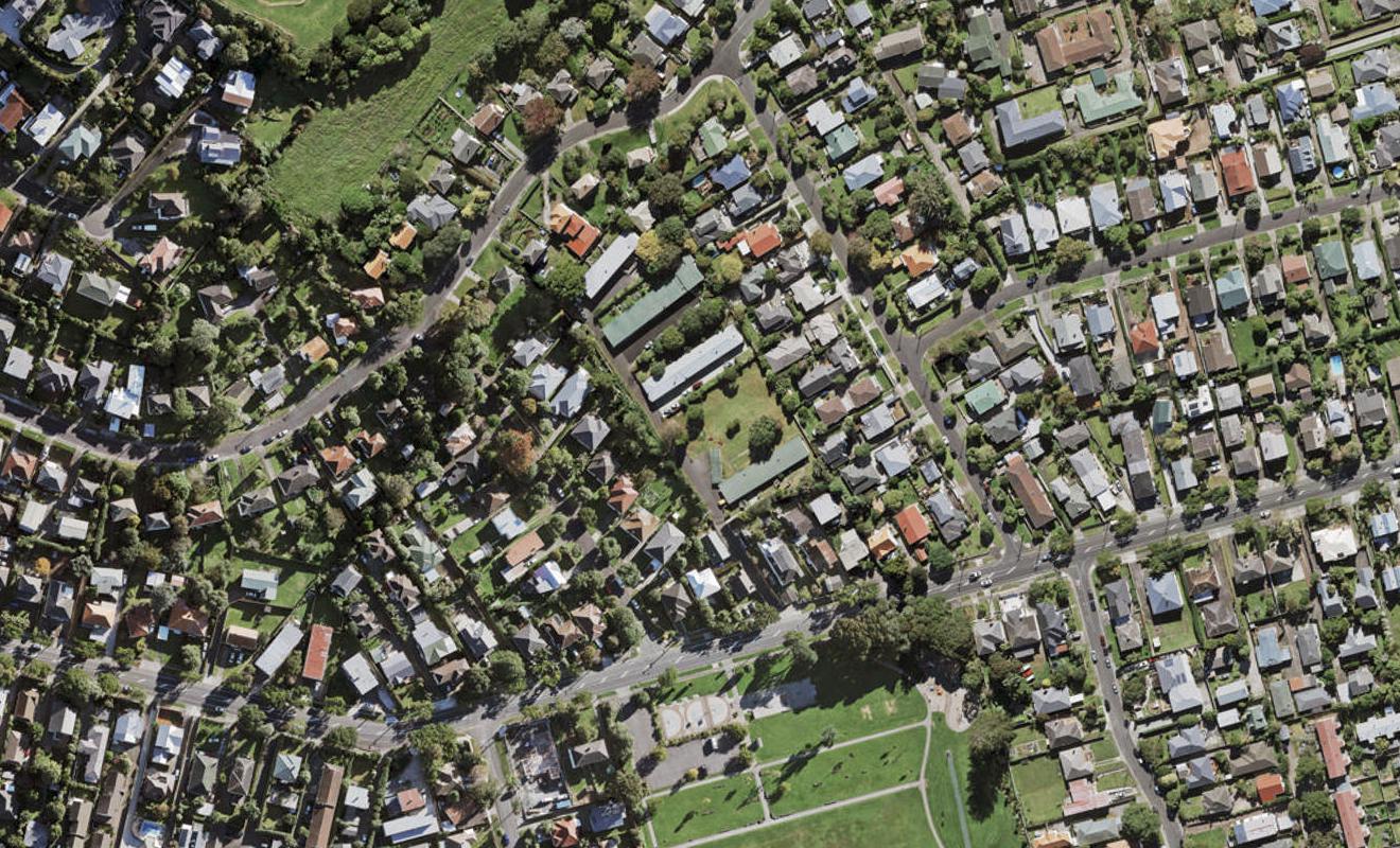 3/63B Owairaka Avenue, Mount Albert, Auckland - Carousel 1