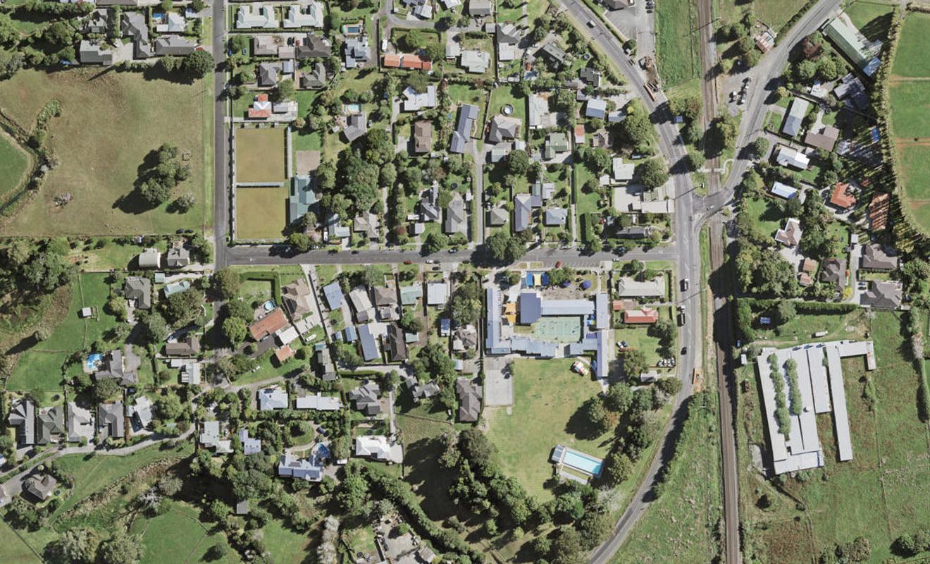 62 George Crescent, Buckland, Pukekohe - Carousel 1