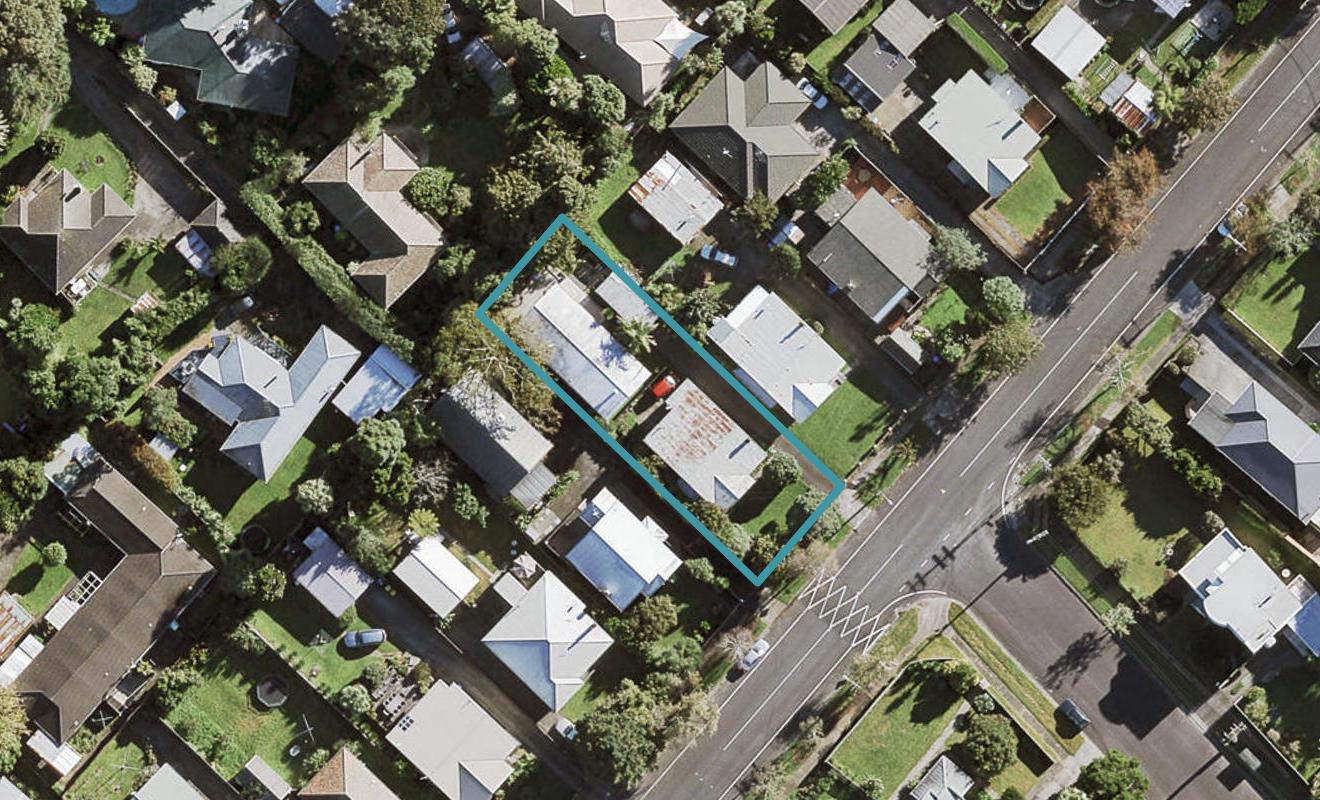 2/27 Harlston Road, Mount Albert, Auckland - Carousel 1