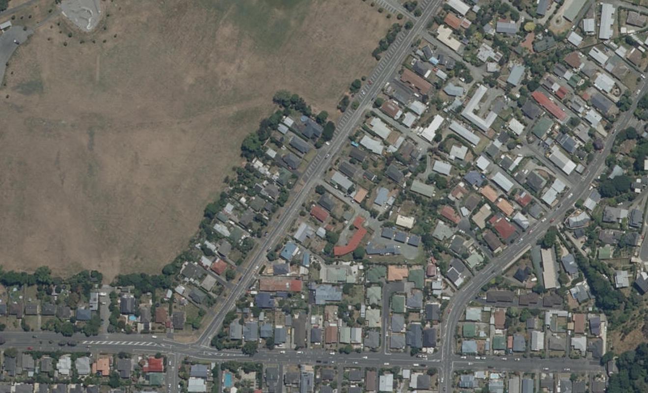 16 North Road, The Wood, Nelson - Carousel 1