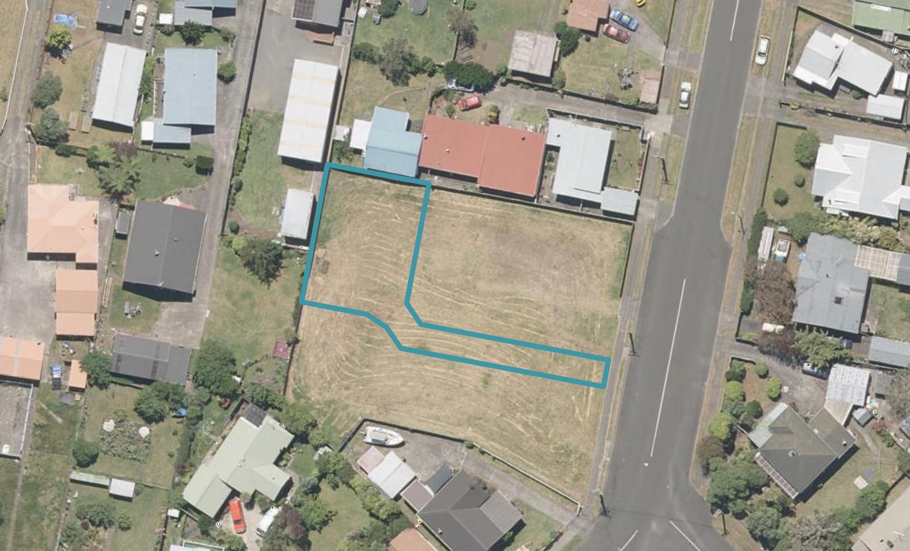8D Cambridge Street, Gonville, Whanganui - Carousel 1