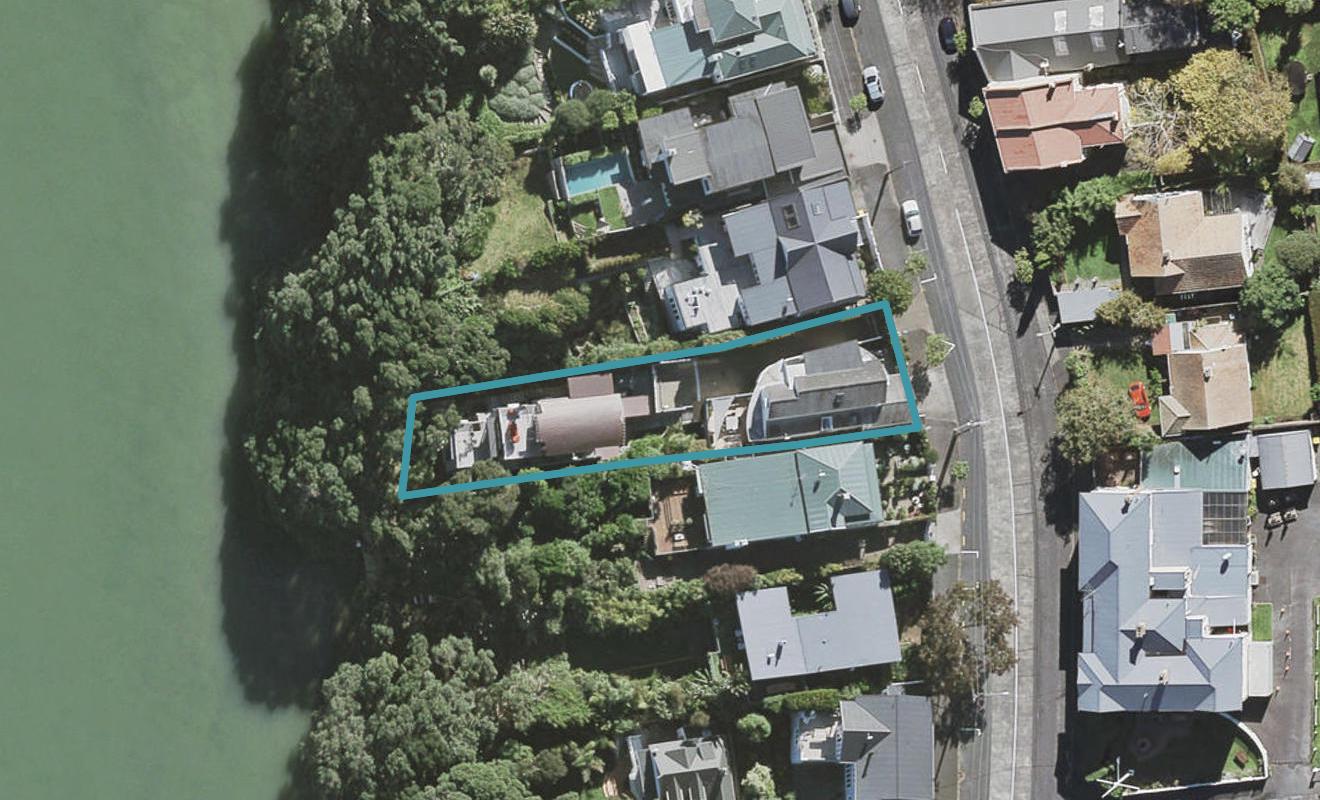 2/44 Queen Street, Northcote Point, Auckland - Carousel 1