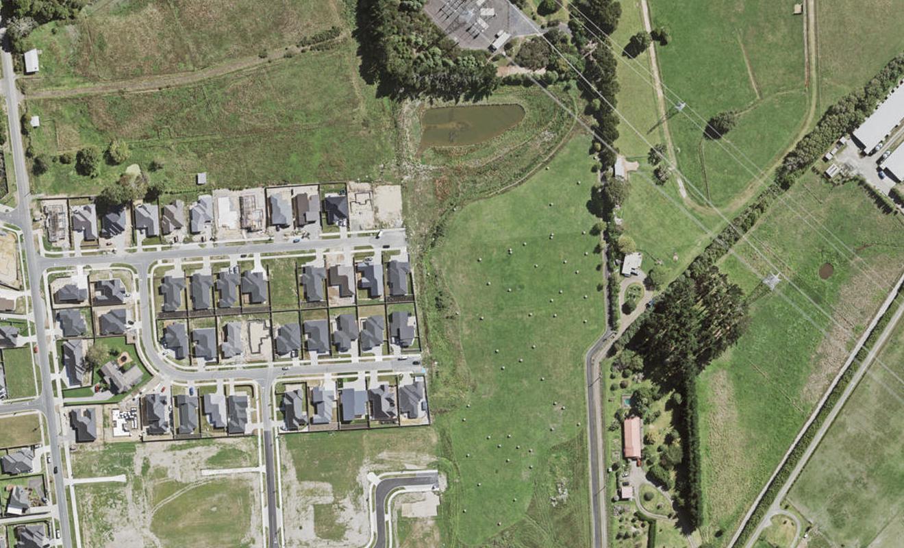 26 Josh Road, Huapai, Kumeu - Carousel 1