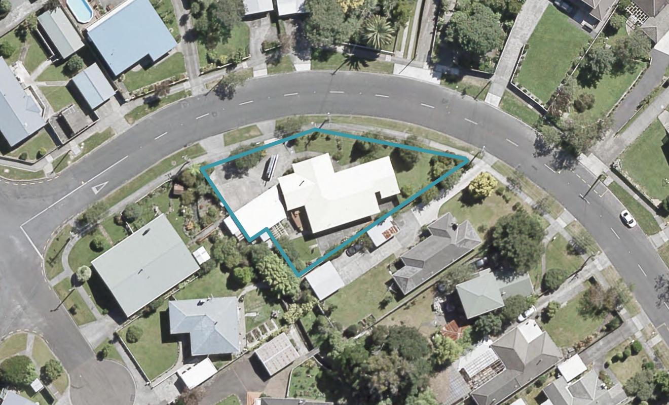 8/4 Tawhai Street, Stokes Valley, Lower Hutt - Carousel 1