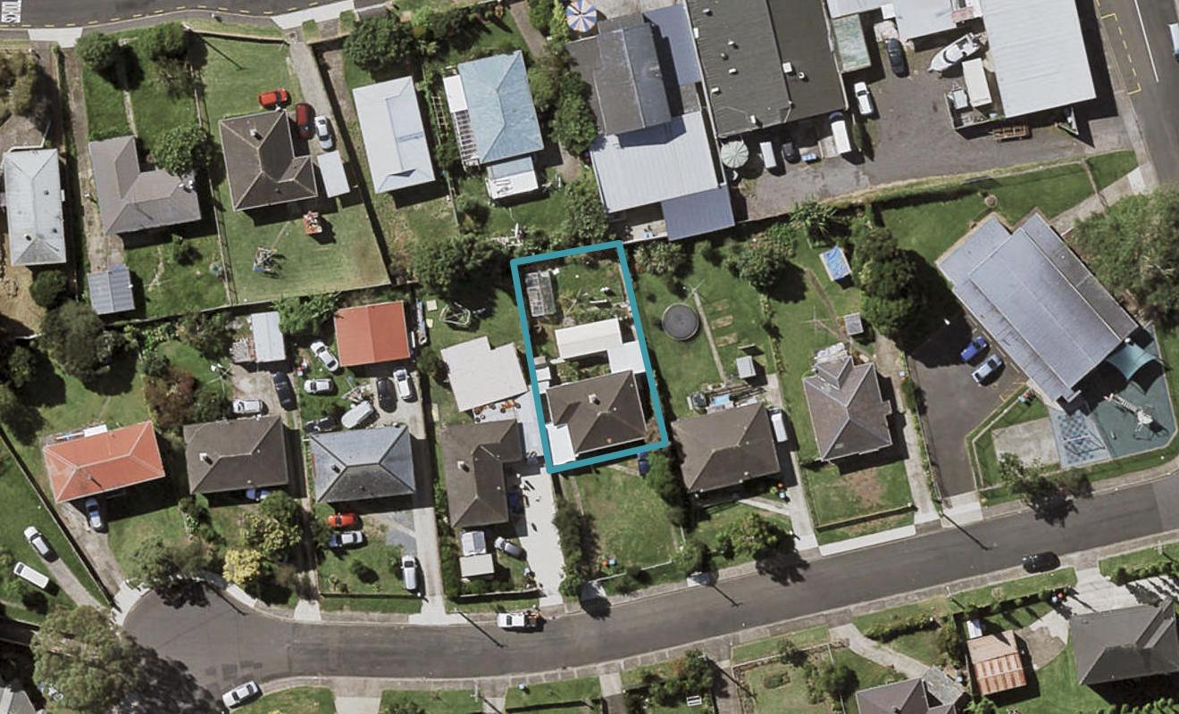 17 Peace Avenue, Mount Wellington, Auckland - Carousel 1