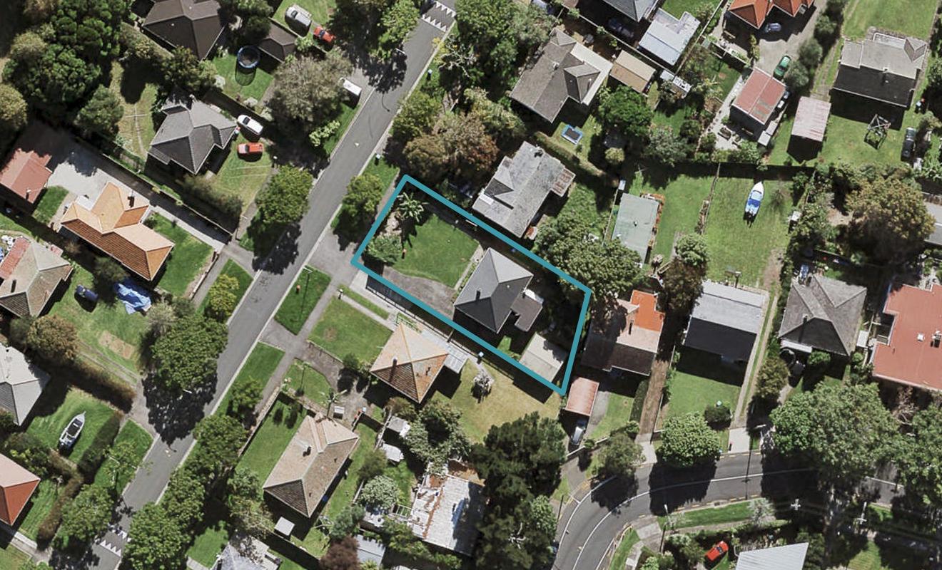28 Kiwitea Street, Sandringham, Auckland - Carousel 1