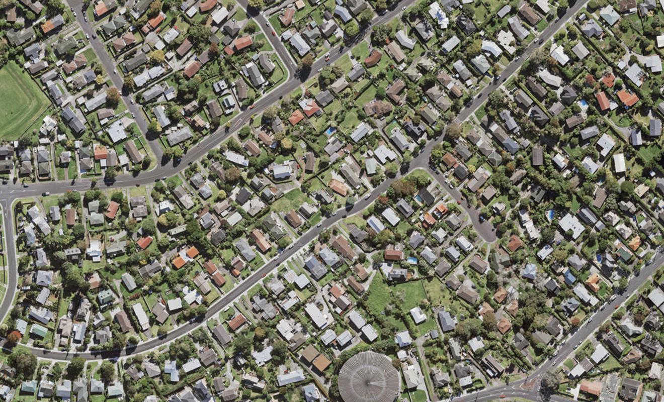 83A Alton Avenue, Hillcrest, Auckland - Carousel 1