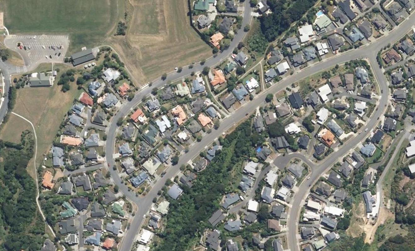 52 Navigation Drive, Whitby, Porirua - Carousel 1