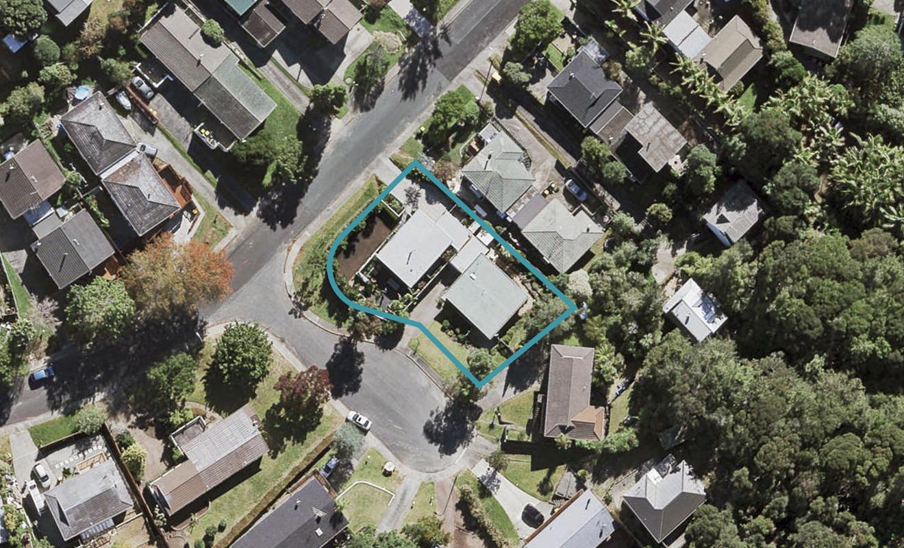 Property Valuation for 2/2 Vari Place, Bayview, Auckland | Trade Me ...
