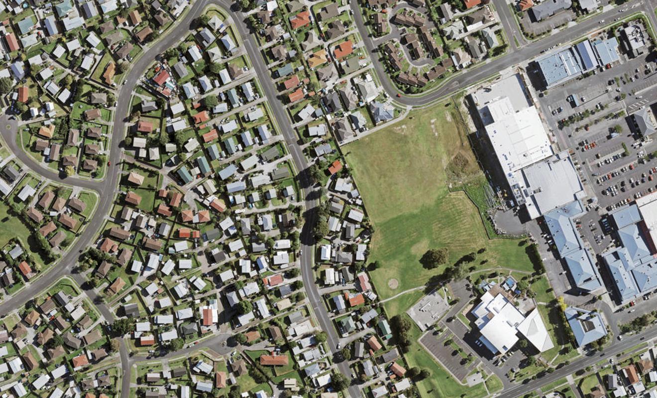 4/17 Barneys Farm Road, Clendon Park, Auckland - Carousel 1