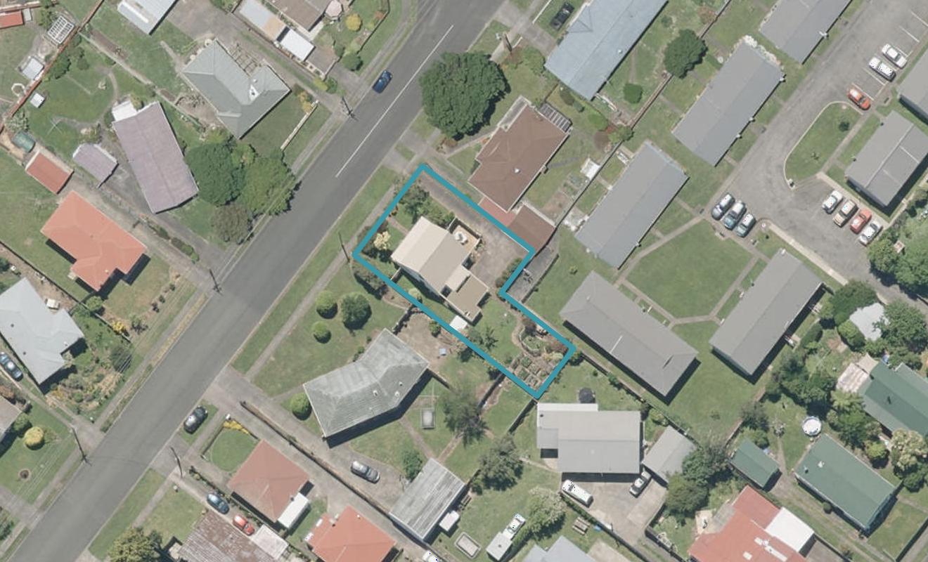 32 Ward Street, Aramoho, Whanganui - Carousel 1