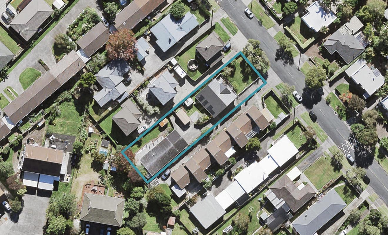 1/27 Gardner Avenue, New Lynn, Auckland - Carousel 1