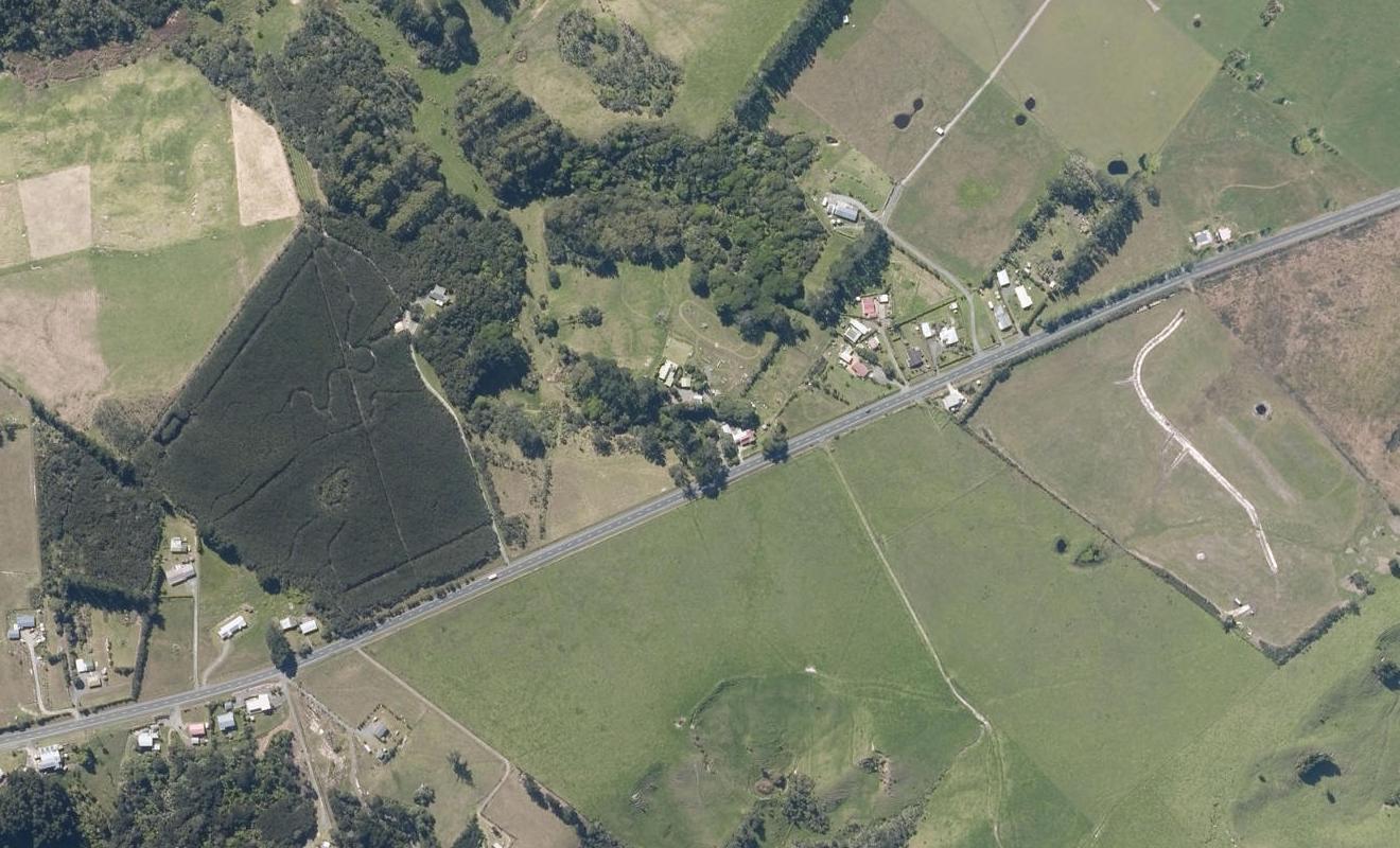 5796 State Highway 10, Awanui, Kaitaia - Carousel 1