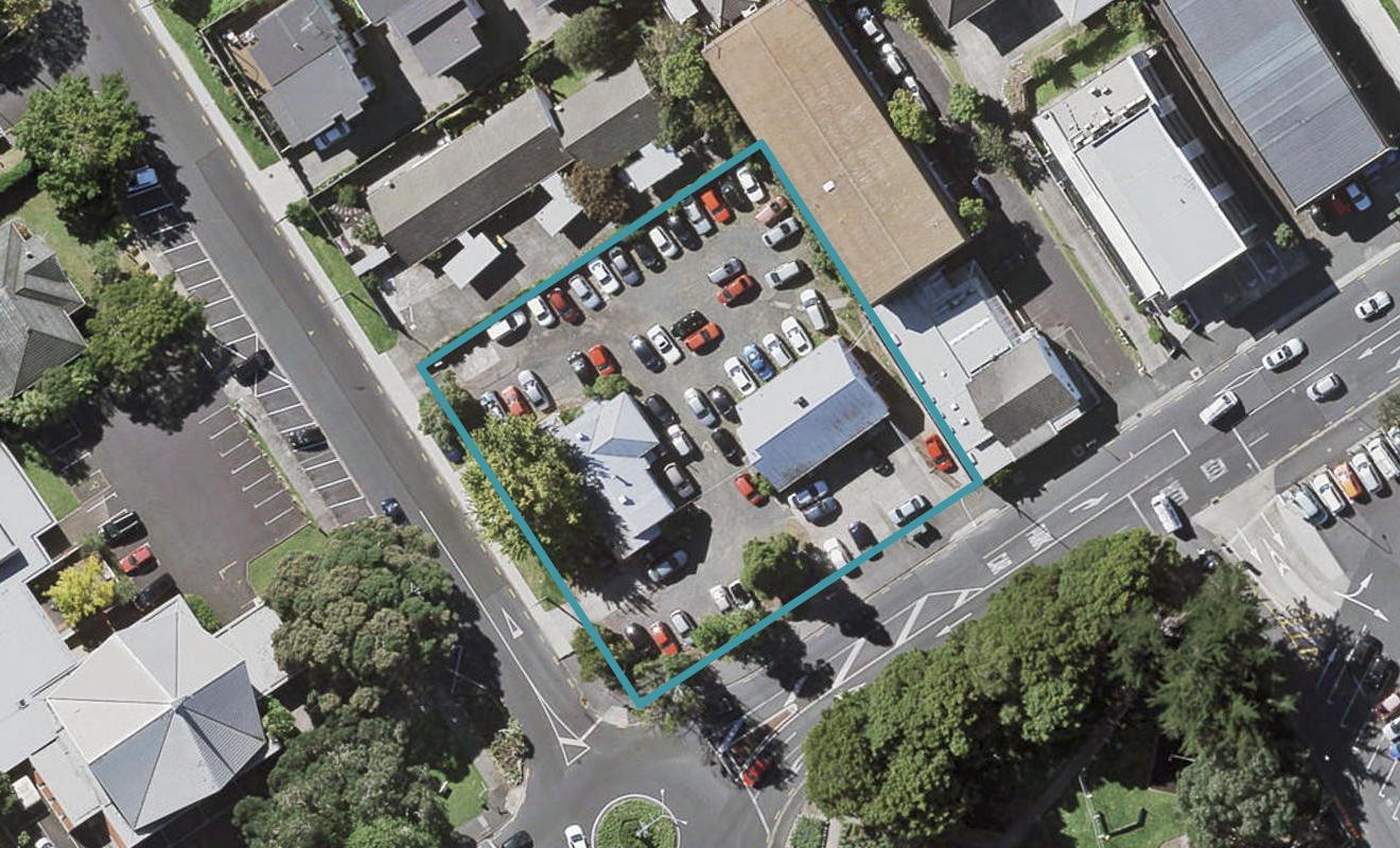 2/3 Collins Street, Takapuna, Auckland - Carousel 1