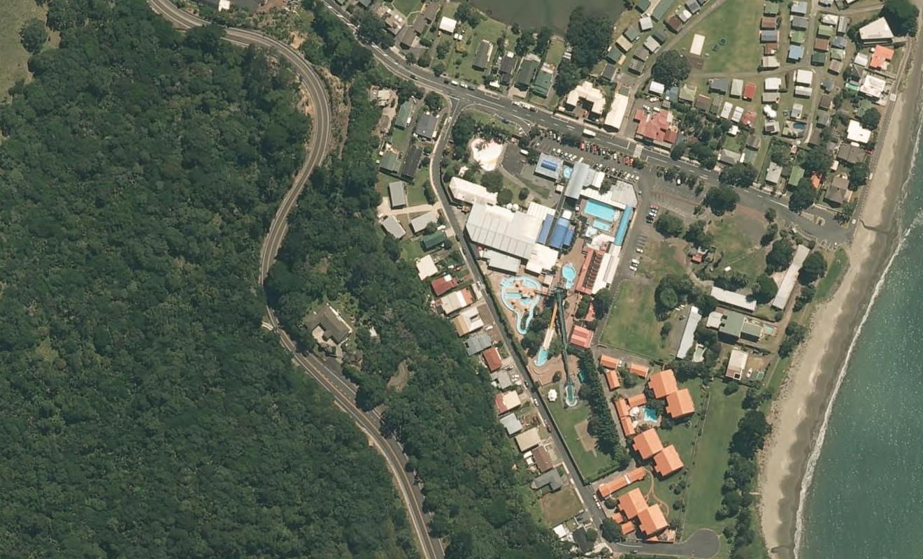 11 Waiwera Place, Waiwera, Orewa - Carousel 1