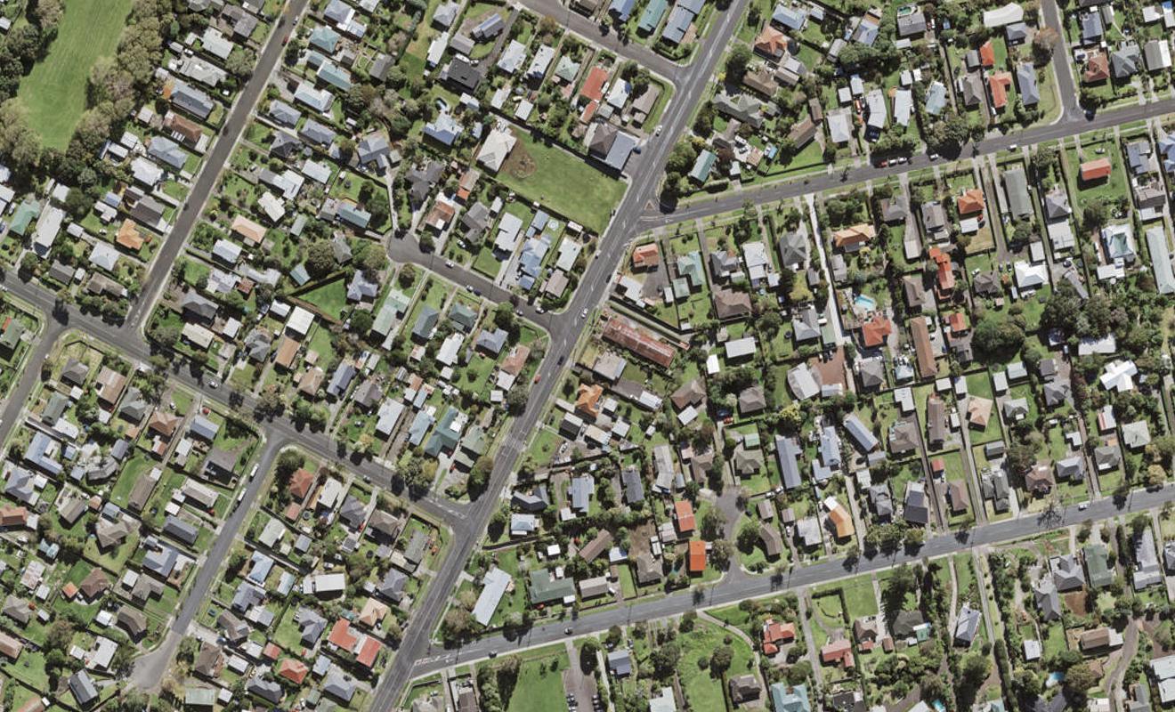 31D Wallace Road, Mangere Bridge, Auckland - Carousel 1