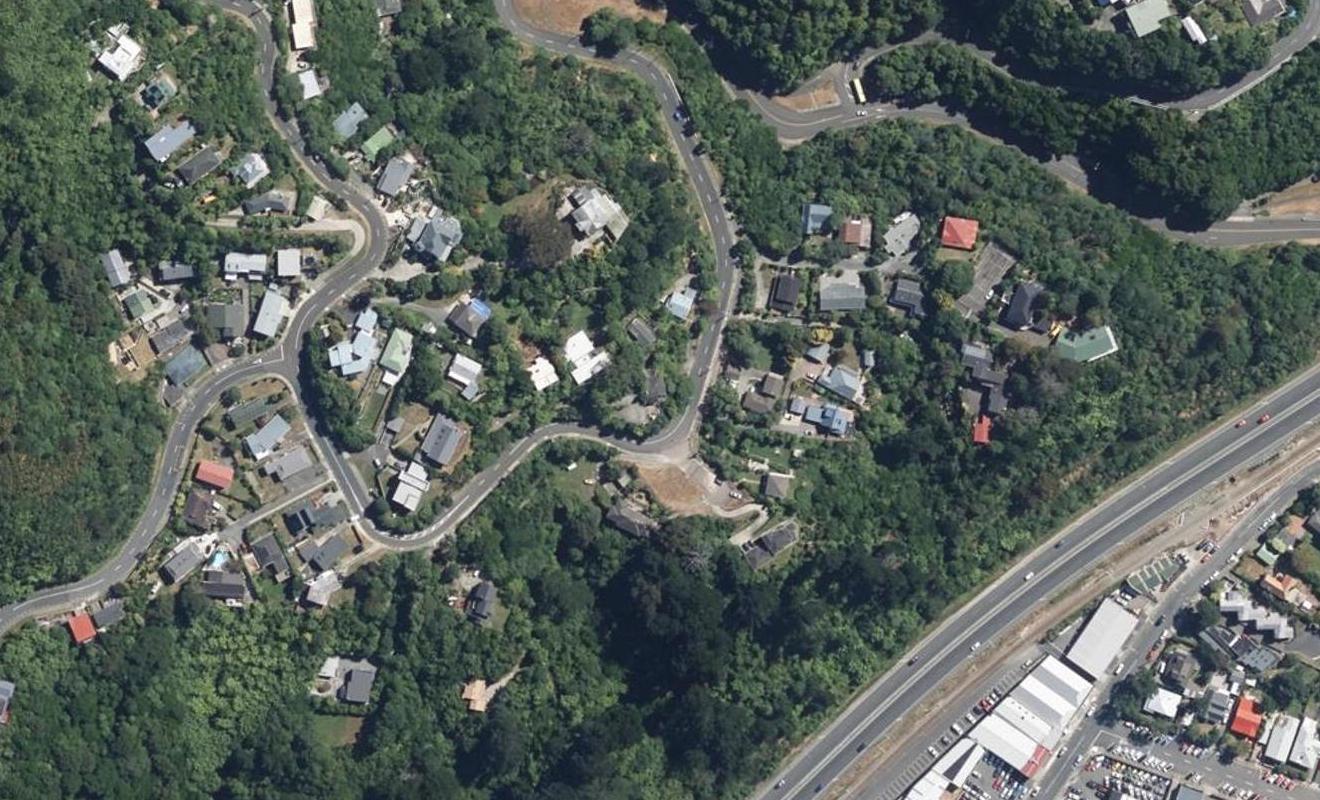 24 Miromiro Road, Normandale, Lower Hutt - Carousel 1