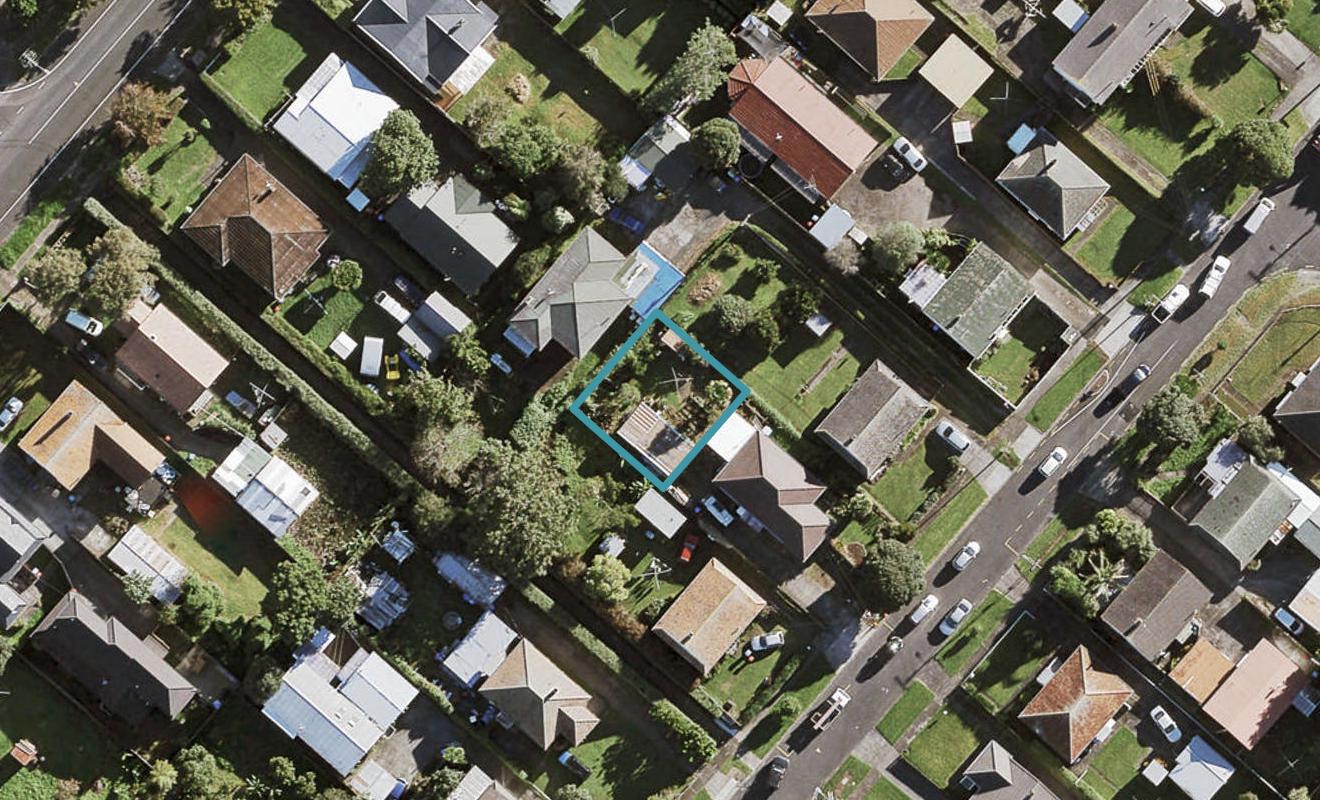 31C Range View Road, Mount Albert, Auckland - Carousel 1