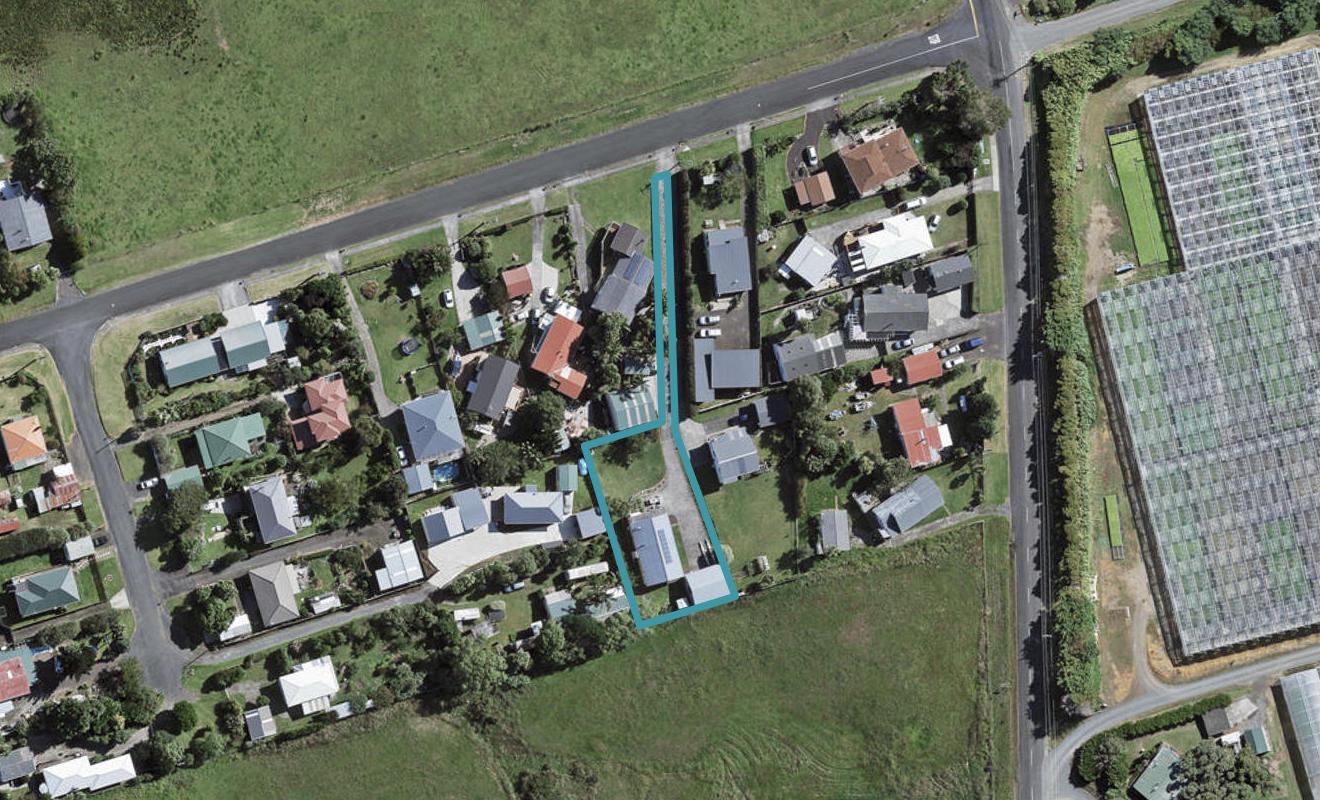 22 Beach Road, Waiuku - Carousel 1