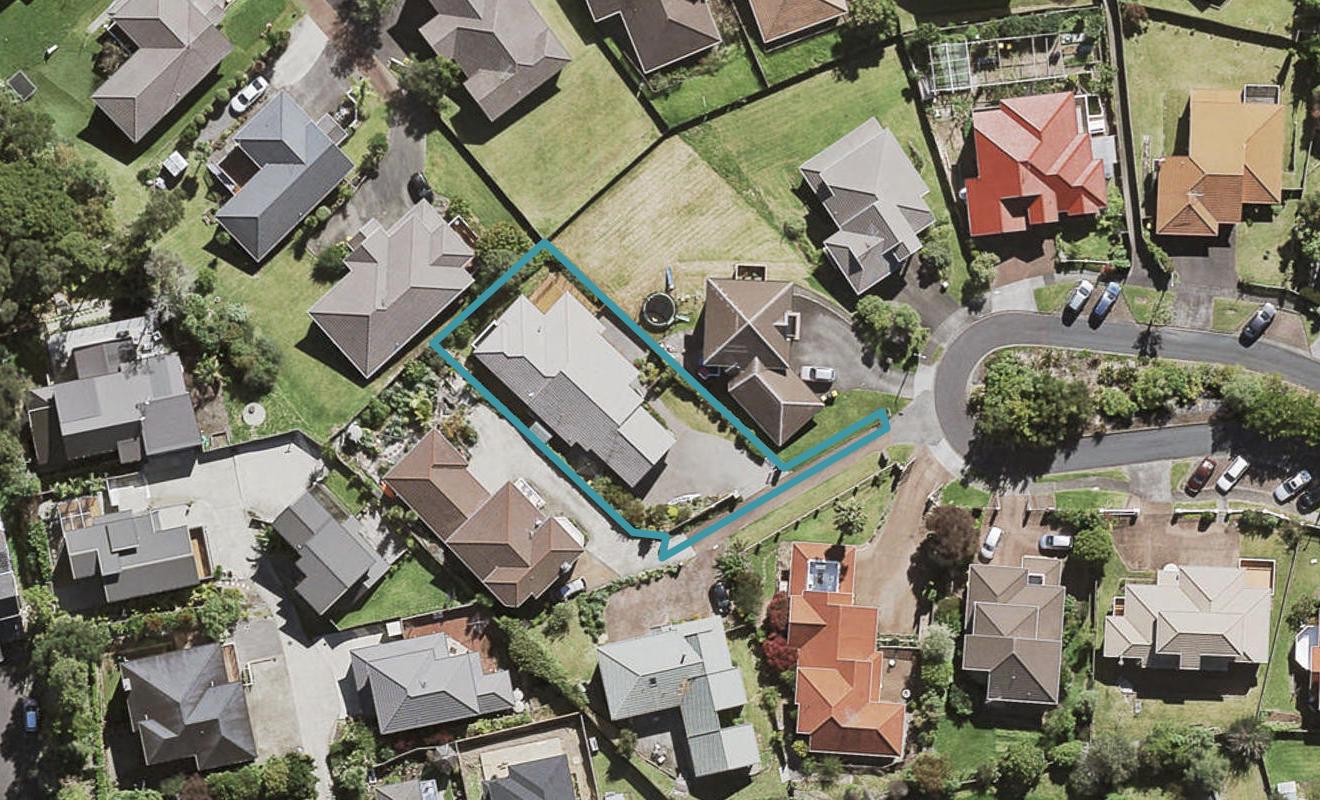 18 McFetridge Place, Hillcrest, Auckland - Carousel 1