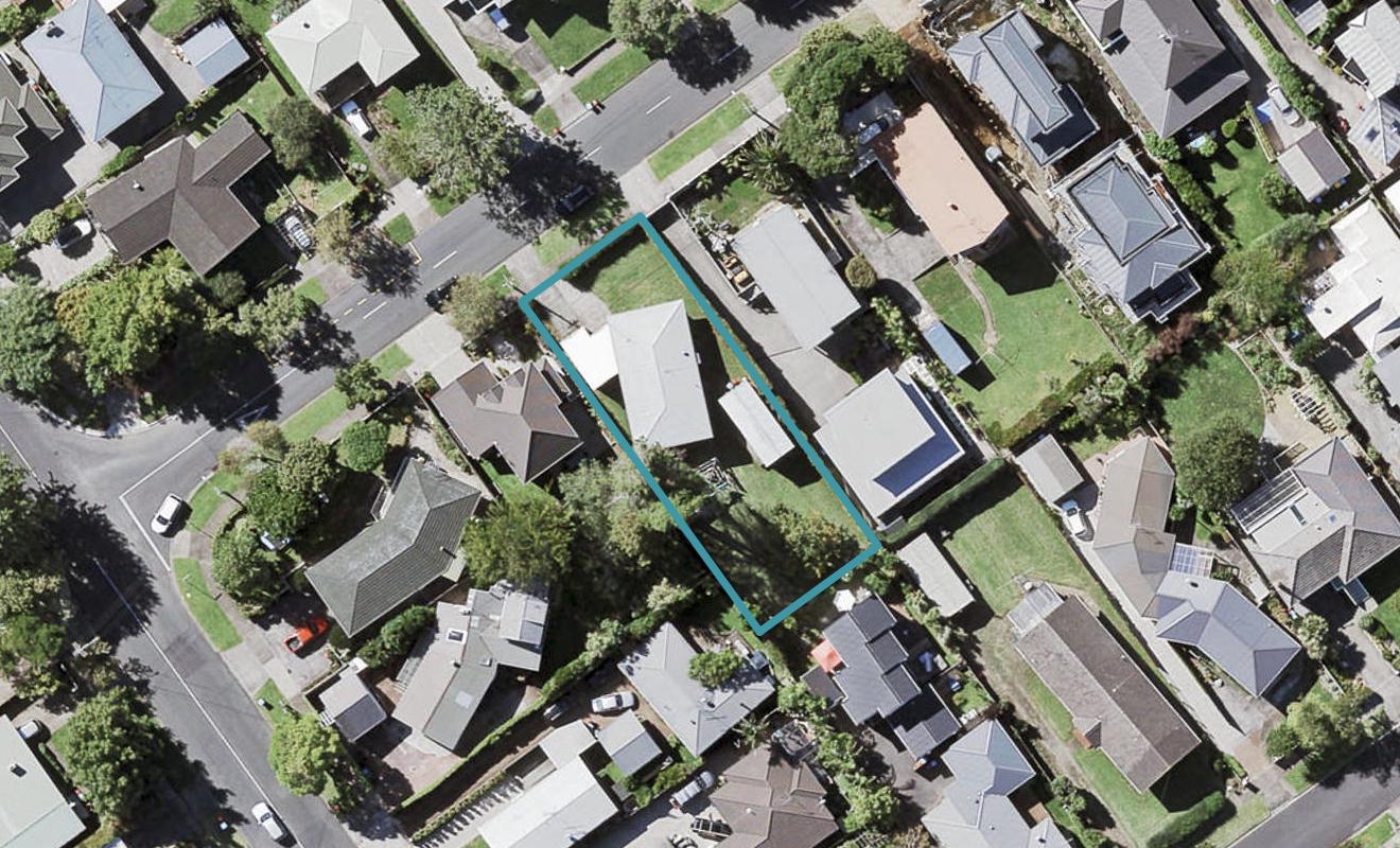 3 Mount Taylor Drive, Glendowie, Auckland - Carousel 1